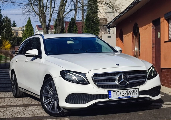 Mercedes-Benz Klasa E cena 89900 przebieg: 289900, rok produkcji 2017 z Jawor małe 781